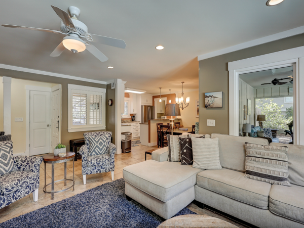 Coastal Retreat: Hilton Head Oasis with Heated Pool